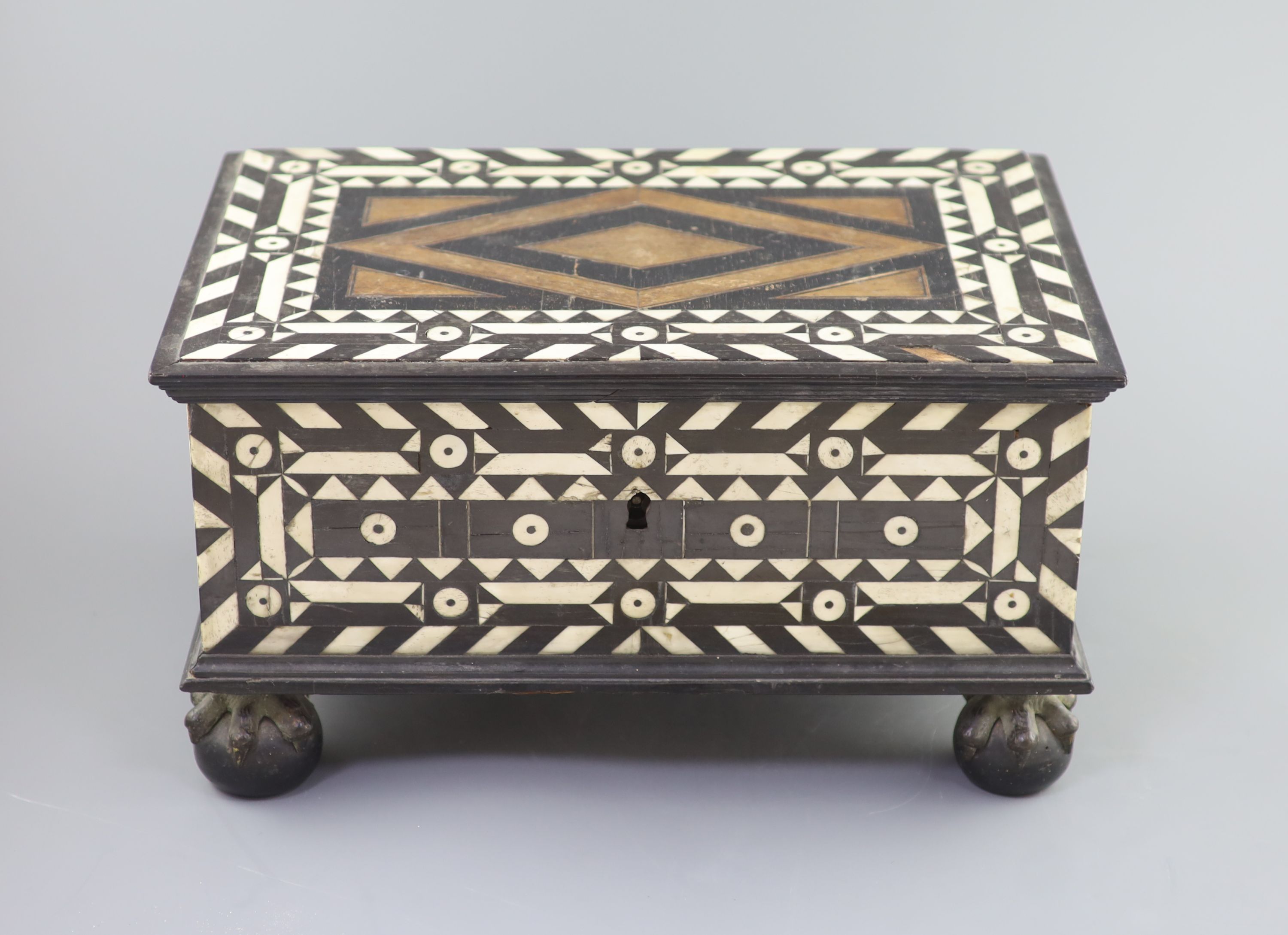 An early 18th century Dutch Colonial casket, 45 x 29cm, 24cm high.